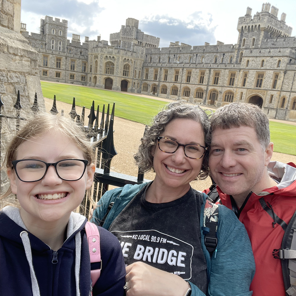 Photo of Mackenzie Miller and her family at Windsor Castle in England
